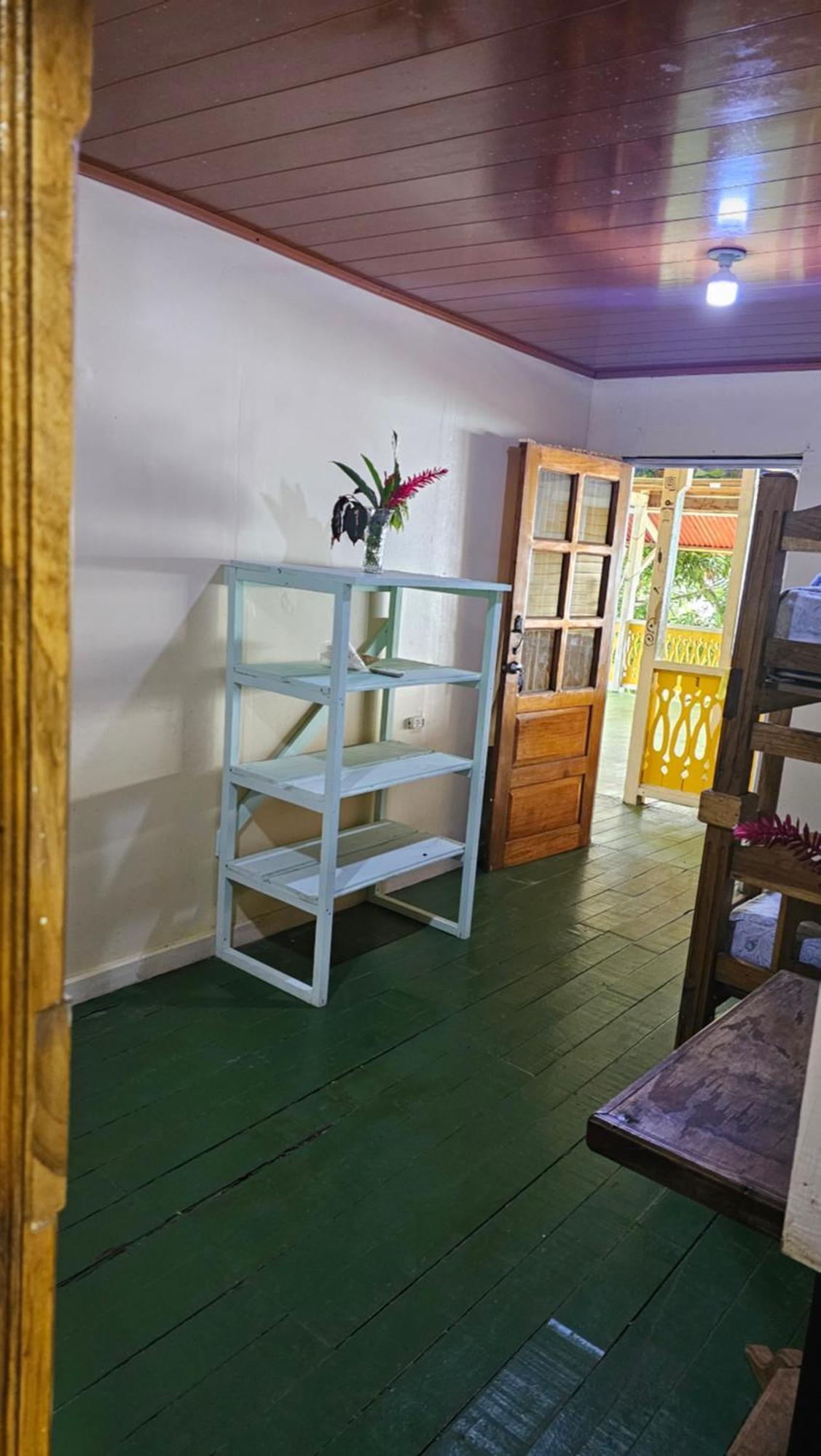 Bastimentos Hill Guest House Bocas del Toro Zewnętrze zdjęcie