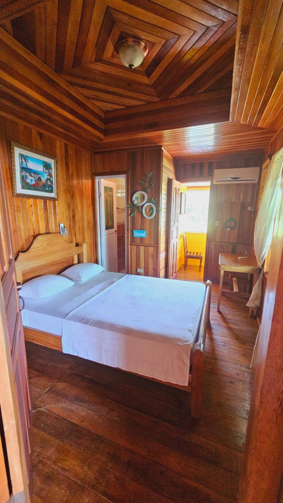 Bastimentos Hill Guest House Bocas del Toro Zewnętrze zdjęcie